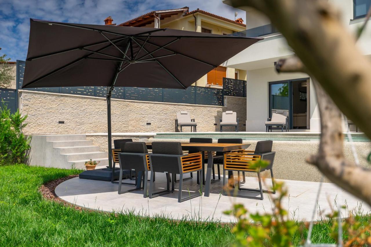 Villa Cascada Muntic Экстерьер фото