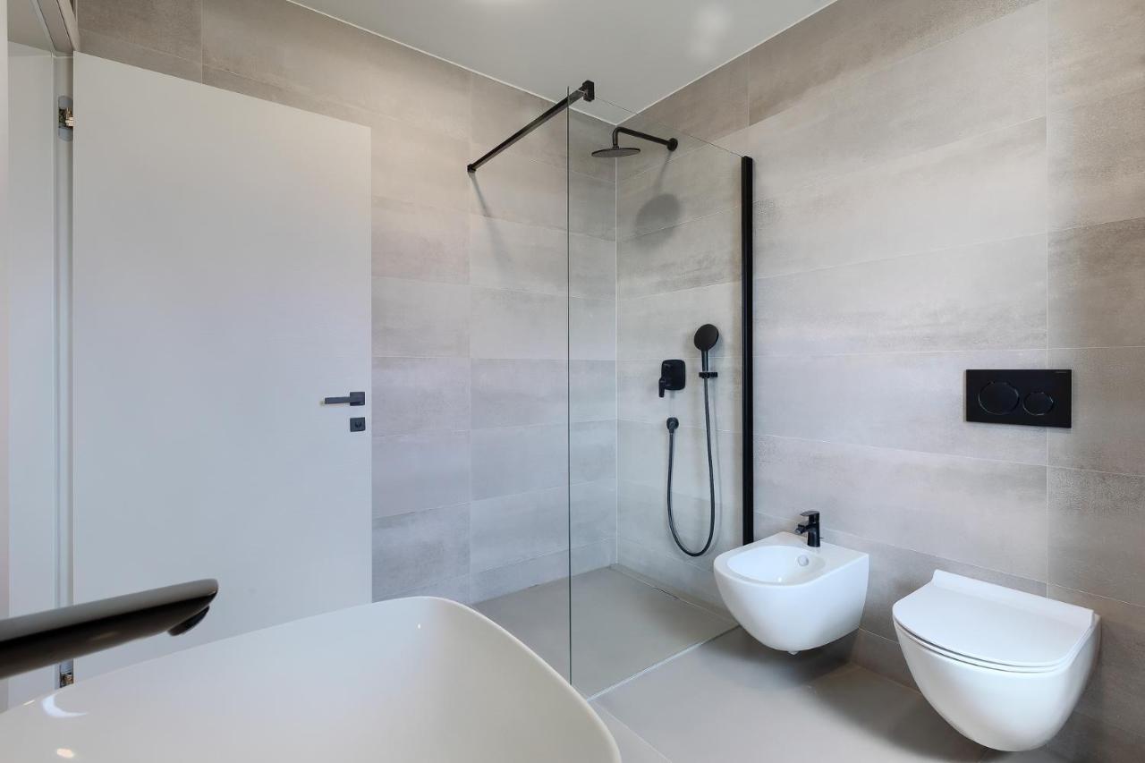 Villa Cascada Muntic Экстерьер фото